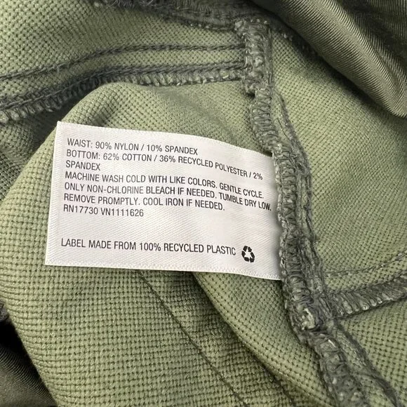 Isabel Maternity by Ingrid & Isabel Green Jeggings Size 8 - Picture 3 of 9